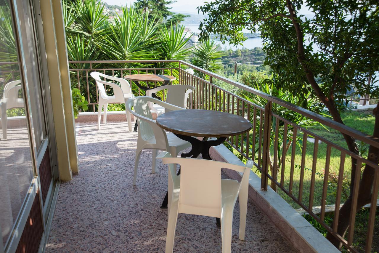Hotel Milton Mavrovouni  Luaran gambar